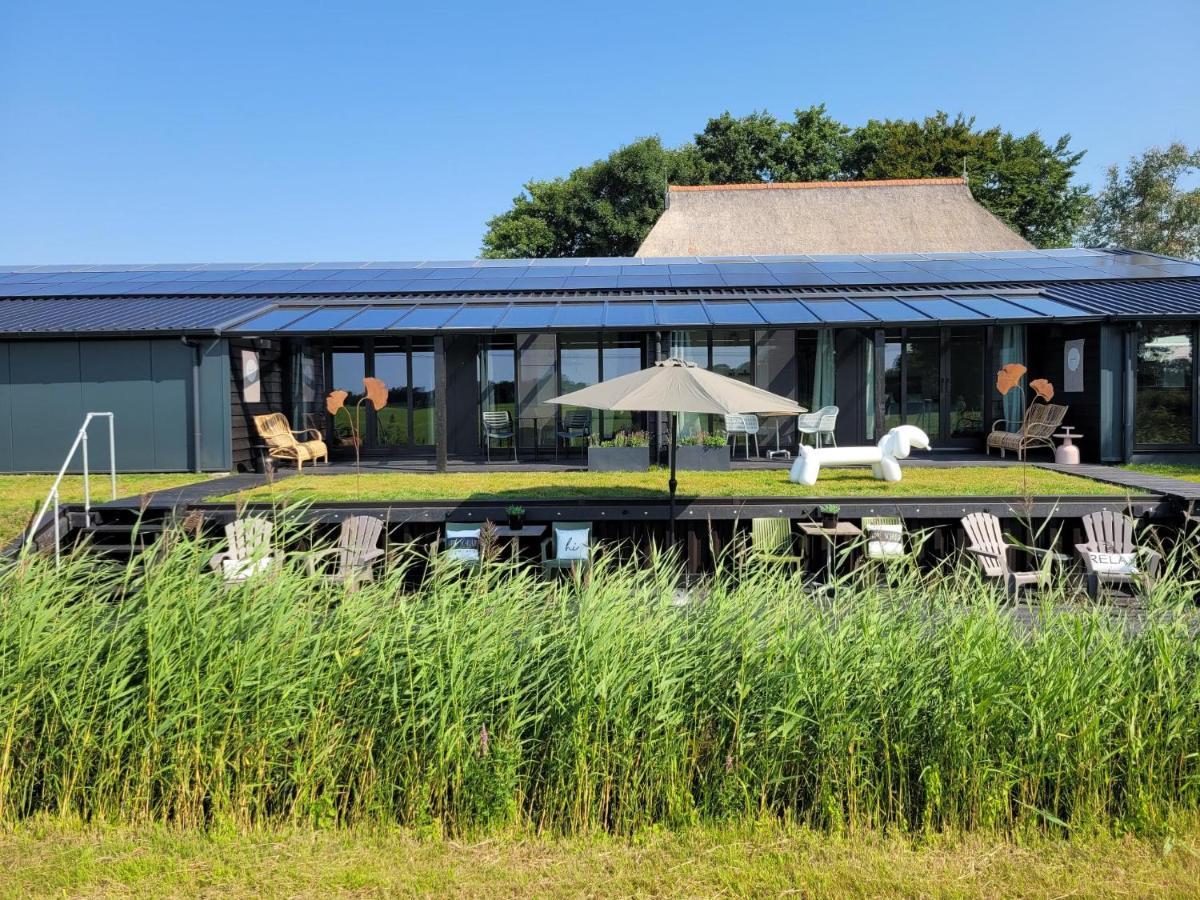 Hippe Schuur Bed & Breakfast Tytsjerk Exterior photo