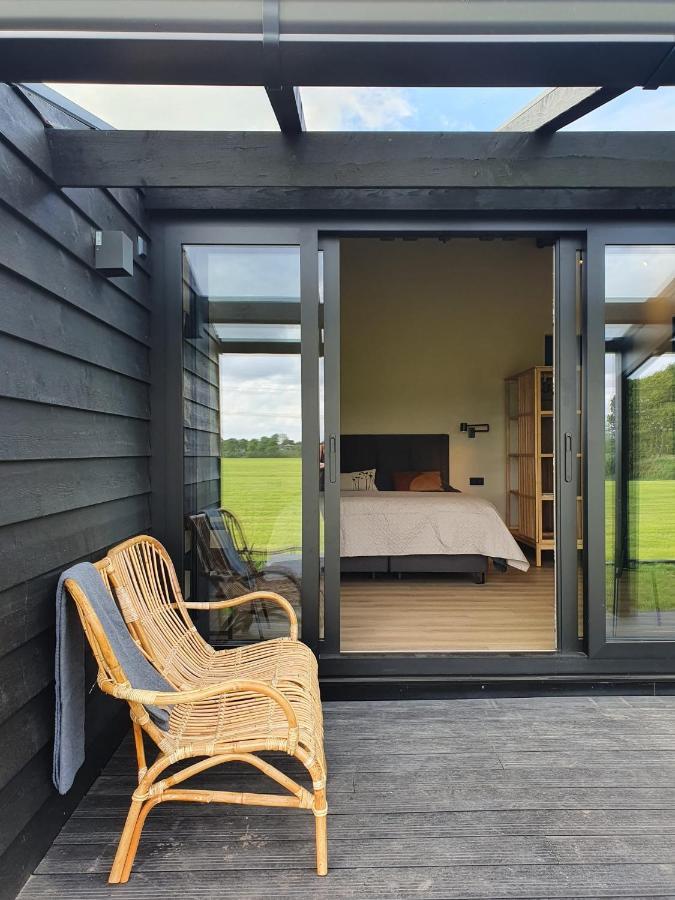 Hippe Schuur Bed & Breakfast Tytsjerk Exterior photo